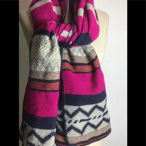 Shiraleah chicago multicolor acrylic scarf/wrap